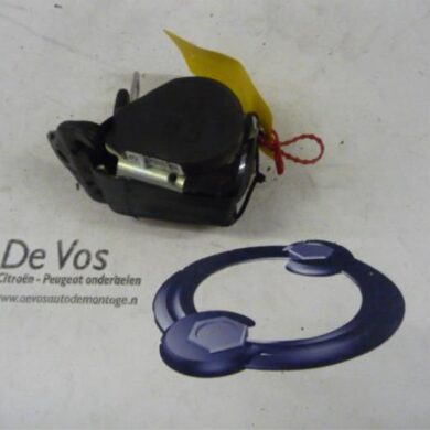 Peugeot 308  Rear seatbelt, right 2008 8975T6