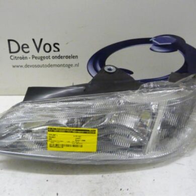Peugeot 406  Headlight, left 1998