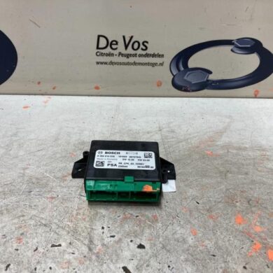 Peugeot 5008 1.2 12V e-THP PureTech 130 PDC Module 2018 1623123380