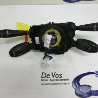 Peugeot 3008 1.6 VTI 16V Steering column stalk 2010 6242WS-6243A2