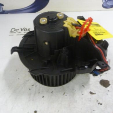 Peugeot Expert  Heating and ventilation fan motor 2013 6441X7-1613566380