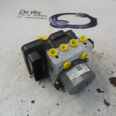 Peugeot 308 1.6 BlueHDi 120 ABS pump BHZBH01 2014 1612842980-1612414680