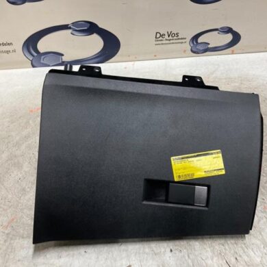 DS Automobiles DS7 Crossback  Dashboardkastje 2018 16319538XX-16319536ZD