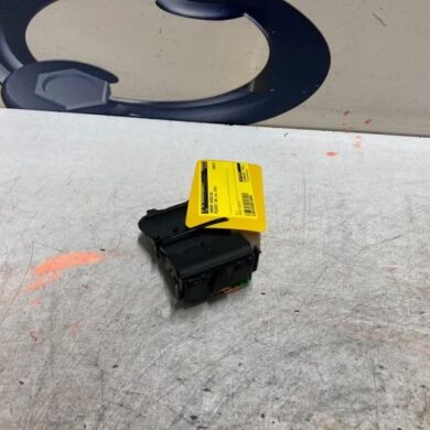 Peugeot 208 1.2 Vti 12V PureTech Camera voorzijde 2019 1613665480-9812768780