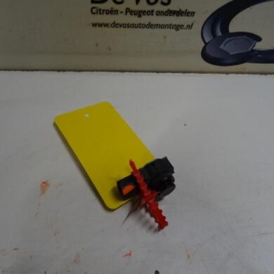 Peugeot 2008  PDC Sensor 2016 1609981080