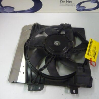 Peugeot 208 1.4 HDi Cooling fan housing 2013 9675280980