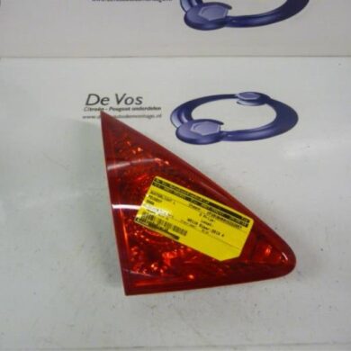 Peugeot 3008 1.6 HDiF 16V Achterlicht links 2013 6350HE