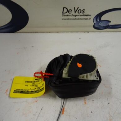Citroen C2 1.4 Front seatbelt, right 2004 8974A0