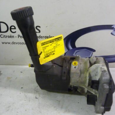 Peugeot 308 1.6 VTI 16V Power steering pump 5FW 2008 400858