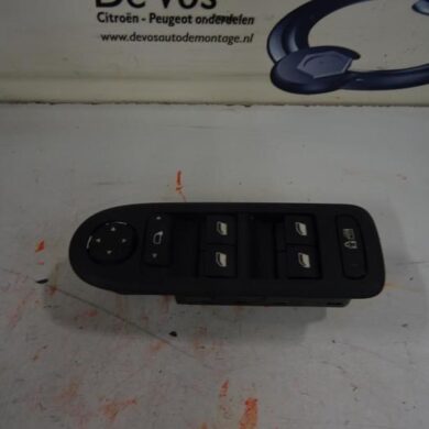 Peugeot 308  Multi-functional window switch 2011 649026