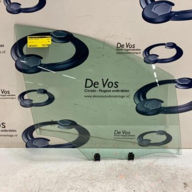 Peugeot 208 1.2 Vti 12V PureTech Door window 4-door, front right 2019 9673360680