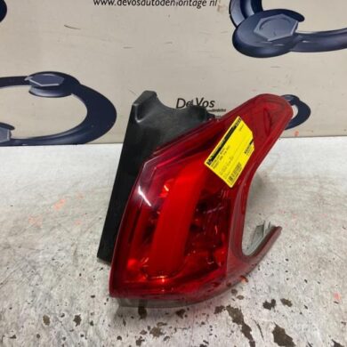 Peugeot 2008 1.6 BlueHDi 120 Achterlicht rechts 2015 9678074380