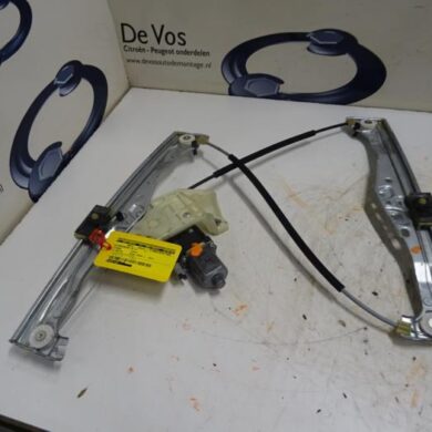 Citroen C4 Cactus 1.6 Blue Hdi 100 Ruitmechaniek 4Deurs links-voor 2016 9810287780