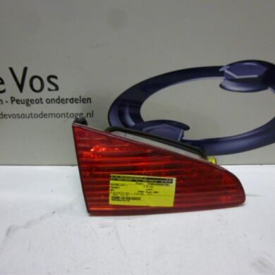 Peugeot 607 2.2 HDi 16V FAP Taillight, left 2001 6350N2