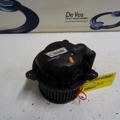 Peugeot 607  Heating and ventilation fan motor 2004 6441K9