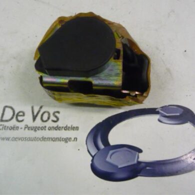 Peugeot 607 2.2 HDi 16V FAP Veiligheidsgordel midden-achter 2004 8973ET-8974AV