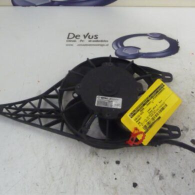 Peugeot 208  Cooling fan housing 2013 1253K0
