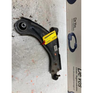 Opel Grandland X 1.2 Turbo 12V Front wishbone, right 2019 9816865480-9846329080