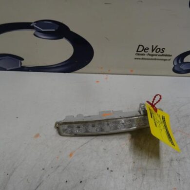 Peugeot 107 1.0 12V Dagrijverlichting links 2013 9677409380