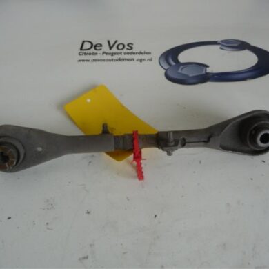 Peugeot 508  Reactiestang rechts-achter 2011 517847