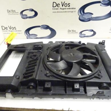 Peugeot Partner 1.6 BlueHDi 100 Kühlgebläsegehäuse 2018 1253K4-7104HH