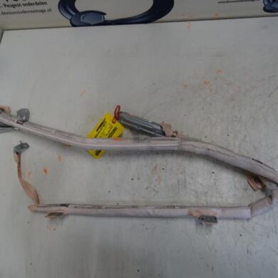 Peugeot 107 1.0 12V Hemel Airbag 2013 8331E1