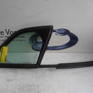 Citroen C3 1.4 16V VTi Driehoeks Ruit rechts-voor 2009 9202Q7-9202P5