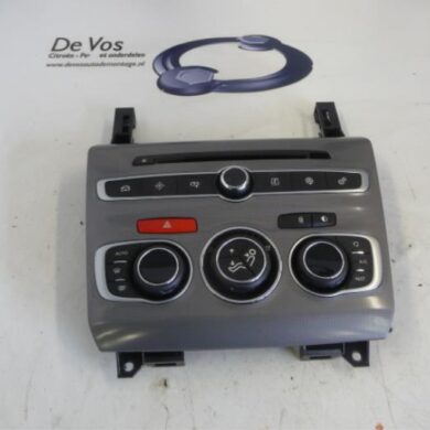 Citroen C4  Radiobedienings paneel 2015 98100092XF