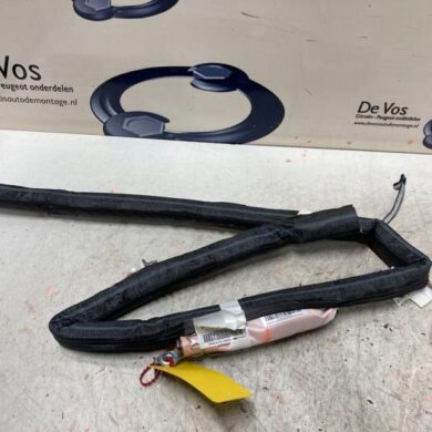 Peugeot 3008 1.6 e-THP 165 16V Roof curtain airbag 2018 9811504680