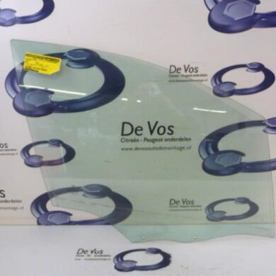 Peugeot 2008  Portierruit 4Deurs rechts-voor 2016 9673360680