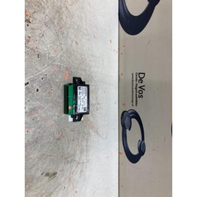 Peugeot 2008 1.2 Vti 12V PureTech 82 PDC Module 2013 1610380880-9675749680