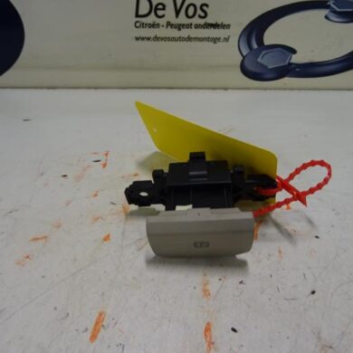 Peugeot 508  Handrem schakelaar AHXAH01 2014 96772967BK