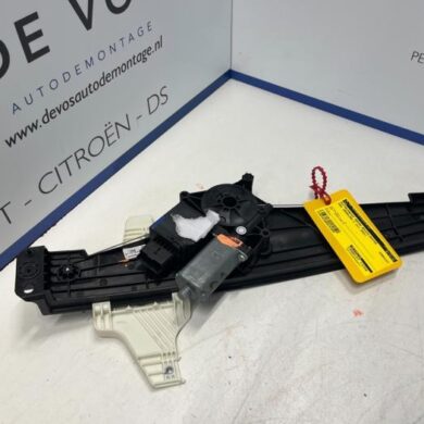 Opel Grandland X 1.6 Turbo 16V Hybrid Ruitmechaniek 4Deurs rechts-achter 2023 9815403780-9840180580