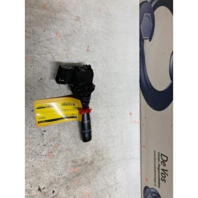 Citroen C1 1.2 PureTech 82 12V Ruitenwis Schakelaar 2015 B000777880