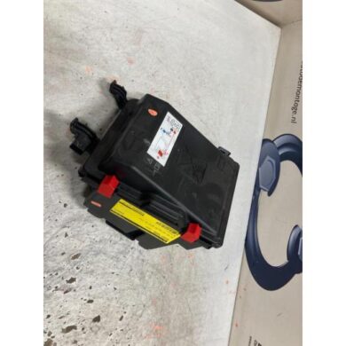 Peugeot Expert 2.0 Blue HDi 150 16V Relais Halterung 2022 9804681780-9801448680