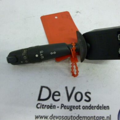 Peugeot 607 2.2 HDi 16V FAP Steering column stalk 2001 625386