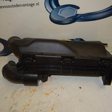 Peugeot 308  Air box 5FA5F02 2014 9804412280
