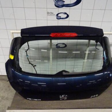 Peugeot 308  Tailgate 2010 8701Y3