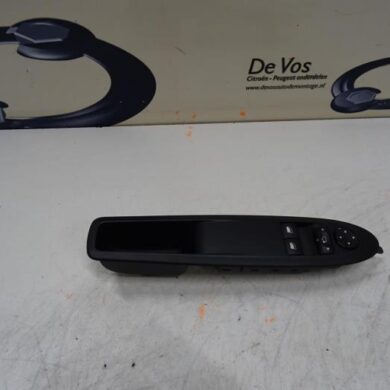 Citroen DS4  Combischakelaar ramen 2014 6490SQ