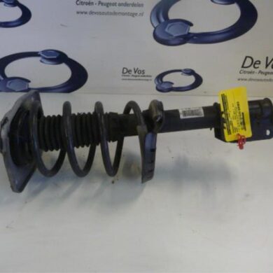 Peugeot Expert 2.0 HDiF 16V 130 Schokdemperpoot links-voor 2014 5208Q4-5202WT