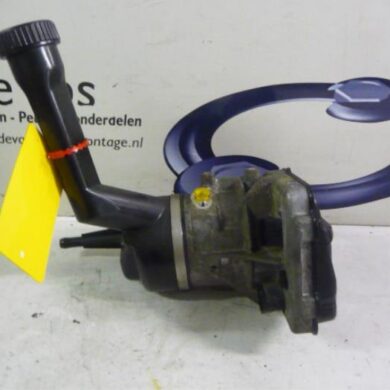 Peugeot 308 1.6 VTI 16V Power steering pump 5FW 2008 4007TV