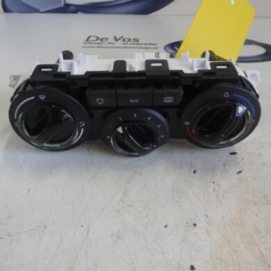 Peugeot 208  Kachel Bedieningspaneel 2015 9672248380