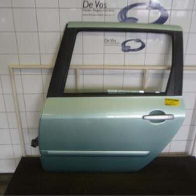 Peugeot 307 2.0 HDi 110 FAP Portier 4Deurs links-achter 2003 9006E7