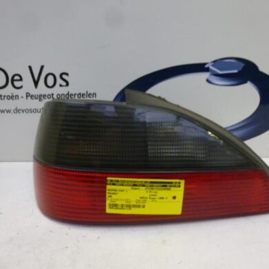 Peugeot 306 1.9 SLd,SRd,STd Achterlicht links 1998 6350H8