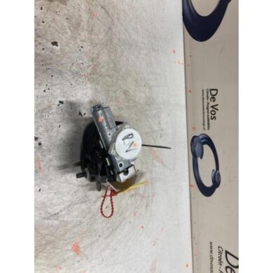 Citroen DS3 1.6 VTi 120 16V Seatbelt tensioner, right 2012 96771570XX