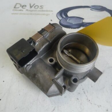 Peugeot 206 1.6 16V Throttle body NFU 2001 1635Q9