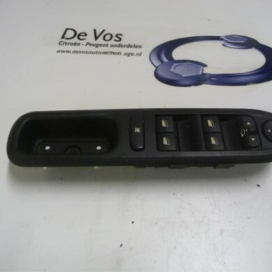 Peugeot 407  Multi-functional window switch 2010 6554ER