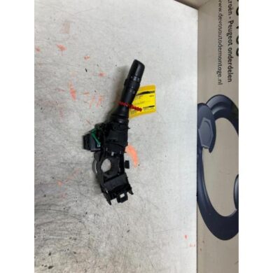 Peugeot 108 1.0 12V VVT-i Combischakelaar Stuurkolom 2021 B000796480