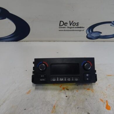 Peugeot 207  Heater control panel 2010 6452R4