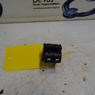 Citroen C4 Cactus  Combischakelaar ramen 2016 98016298ZD